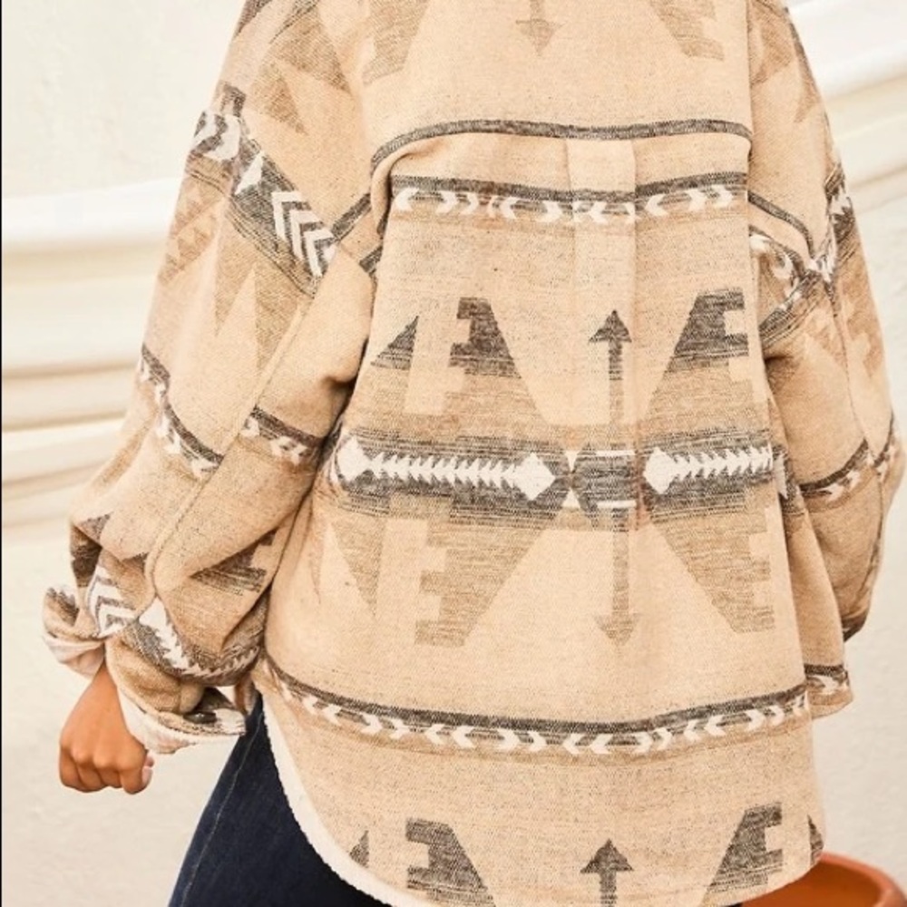 Aztec Jacket - Picture 2 of 2